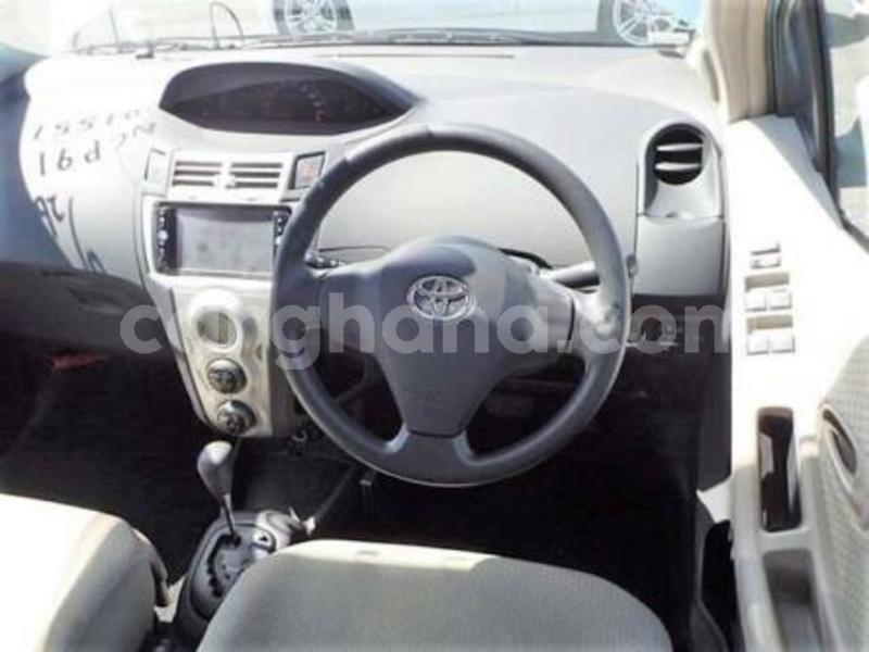 Big with watermark toyota vitz greater accra tema 40746