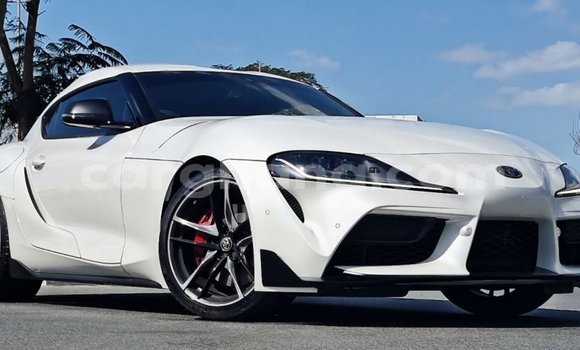 Sayi Imported Toyota IST White Mota in Import - Dubai a Ashanti Sayi Imported Toyota IST White Mota in Import - Dubai a Ashanti