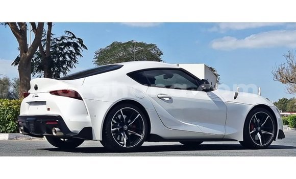 Sayi Imported Toyota IST White Mota in Import - Dubai a Ashanti Sayi Imported Toyota IST White Mota in Import - Dubai a Ashanti