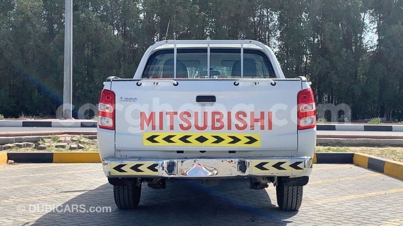 Big with watermark mitsubishi l200 ashanti import dubai 40765