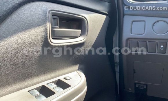 Ra Imported Mitsubishi L200 funfun Ọkọ̀ in Import - Dubai ni Ashanti Ra Imported Mitsubishi L200 funfun Ọkọ̀ in Import - Dubai ni Ashanti