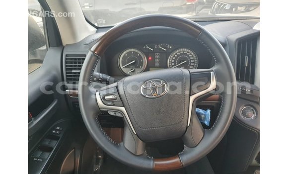 Ra Imported Toyota Land Cruiser funfun Ọkọ̀ in Import - Dubai ni Ashanti Ra Imported Toyota Land Cruiser funfun Ọkọ̀ in Import - Dubai ni Ashanti