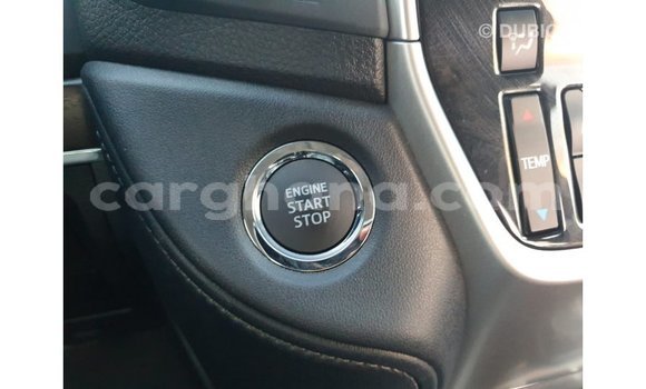 Ra Imported Toyota Land Cruiser funfun Ọkọ̀ in Import - Dubai ni Ashanti Ra Imported Toyota Land Cruiser funfun Ọkọ̀ in Import - Dubai ni Ashanti