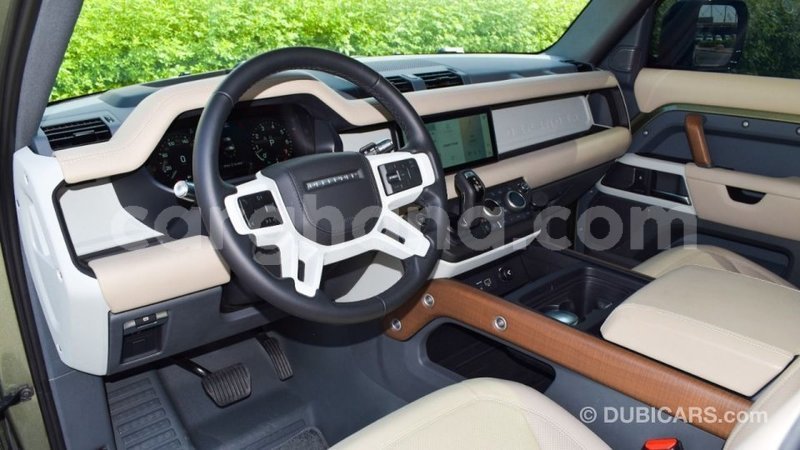 Big with watermark land rover defender ashanti import dubai 40767