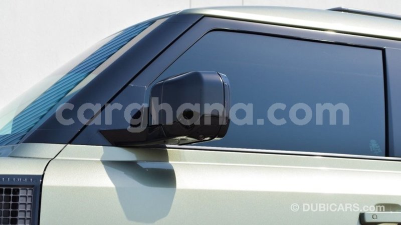 Big with watermark land rover defender ashanti import dubai 40767