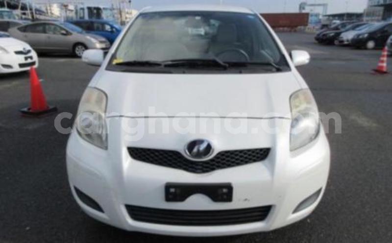 Big with watermark toyota vitz greater accra tema 40769