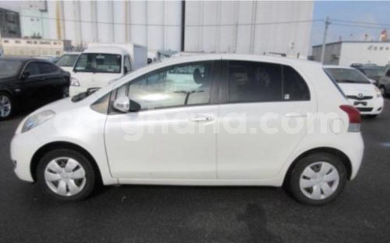 Big with watermark toyota vitz greater accra tema 40769