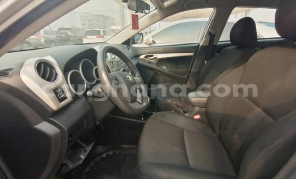 Sayi Na hannu Toyota Matrix Azurfa Mota in Tema a Greater Accra Sayi Na hannu Toyota Matrix Azurfa Mota in Tema a Greater Accra