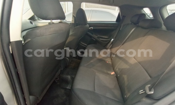 Sayi Na hannu Toyota Matrix Azurfa Mota in Tema a Greater Accra Sayi Na hannu Toyota Matrix Azurfa Mota in Tema a Greater Accra