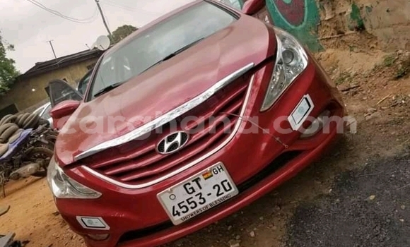 Ra Àlòkù Hyundai Elantra Red Ọkọ̀ in Accra ni Greater Accra