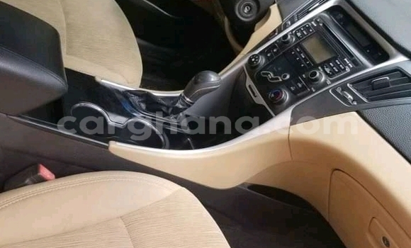Ra Àlòkù Hyundai Elantra Red Ọkọ̀ in Accra ni Greater Accra Ra Àlòkù Hyundai Elantra Red Ọkọ̀ in Accra ni Greater Accra