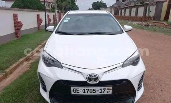 Buy Used Toyota Corolla White Car in Accra in Greater Accra Buy Used Toyota Corolla White Car in Accra in Greater Accra