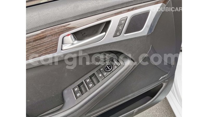 Big with watermark hyundai genesis ashanti import dubai 40803