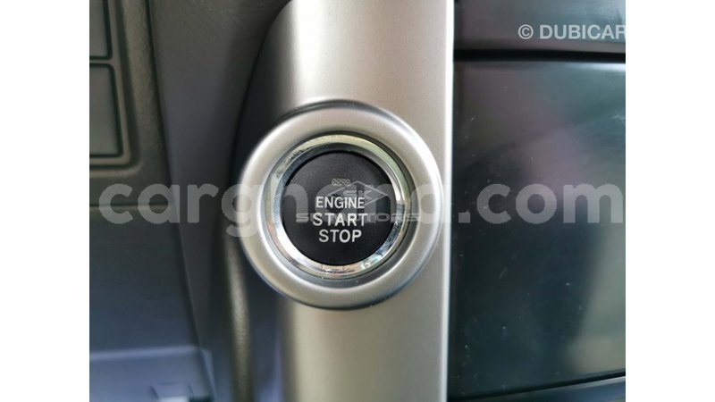 Big with watermark toyota prado ashanti import dubai 40805