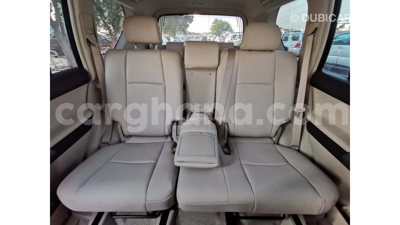 Big with watermark toyota prado ashanti import dubai 40805