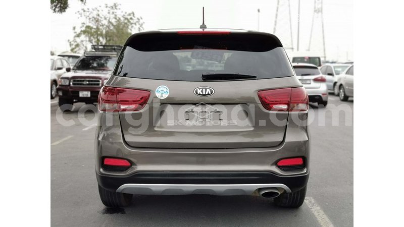 Big with watermark kia sorento ashanti import dubai 40807