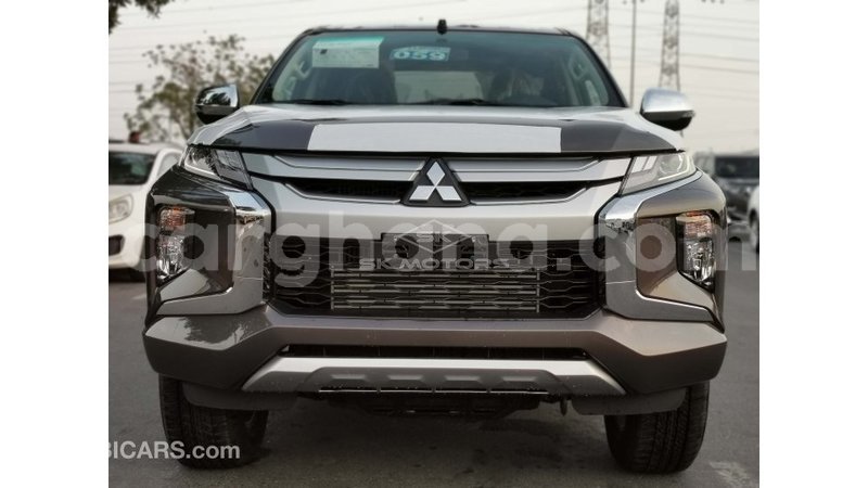 Big with watermark mitsubishi l200 ashanti import dubai 40812