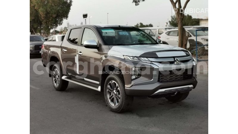 Big with watermark mitsubishi l200 ashanti import dubai 40812