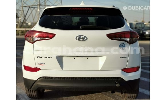 Sayi Imported Hyundai Tucson White Mota in Import - Dubai a Ashanti Sayi Imported Hyundai Tucson White Mota in Import - Dubai a Ashanti