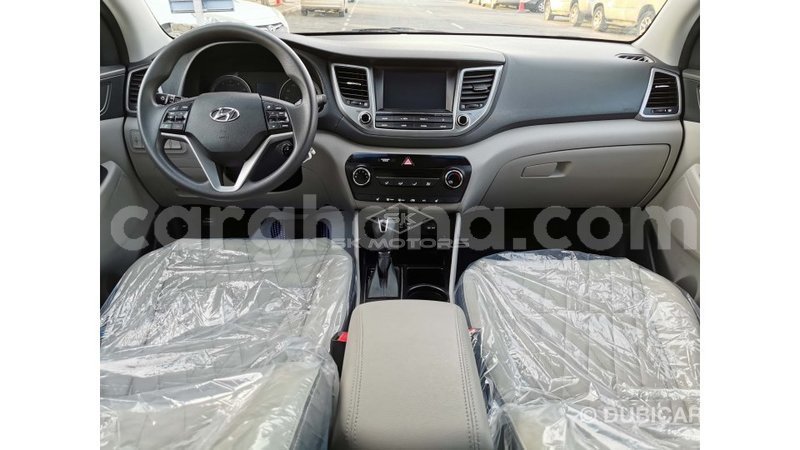 Big with watermark hyundai tucson ashanti import dubai 40815