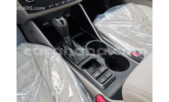 Sayi Imported Hyundai Tucson White Mota in Import - Dubai a Ashanti Sayi Imported Hyundai Tucson White Mota in Import - Dubai a Ashanti