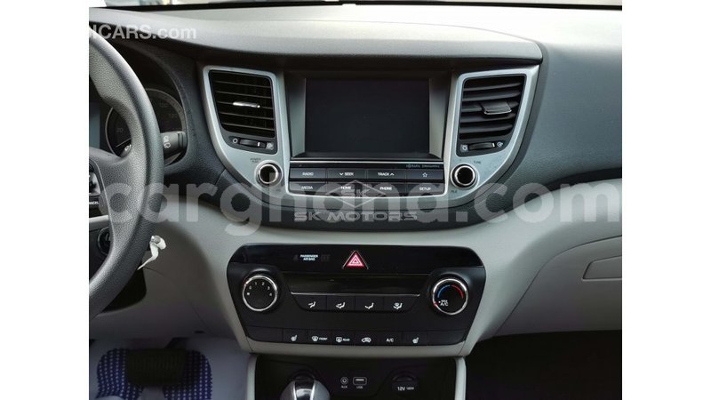 Big with watermark hyundai tucson ashanti import dubai 40815