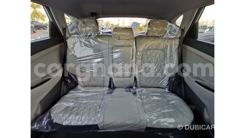 Big with watermark hyundai tucson ashanti import dubai 40815