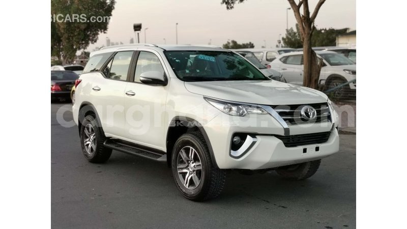 Big with watermark toyota fortuner ashanti import dubai 40816