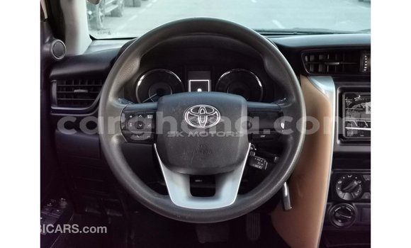 Buy Import Toyota Fortuner White Car in Import - Dubai in Ashanti Buy Import Toyota Fortuner White Car in Import - Dubai in Ashanti