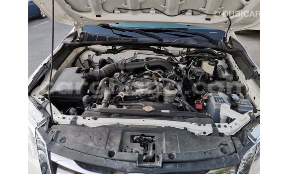 Buy Import Toyota Fortuner White Car in Import - Dubai in Ashanti Buy Import Toyota Fortuner White Car in Import - Dubai in Ashanti