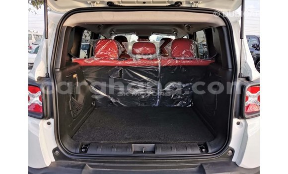 Buy Import Suzuki Swift White Car in Import - Dubai in Ashanti Buy Import Suzuki Swift White Car in Import - Dubai in Ashanti