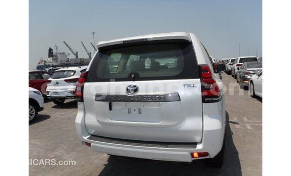 Buy Import Toyota Prado White Car in Import - Dubai in Ashanti Buy Import Toyota Prado White Car in Import - Dubai in Ashanti