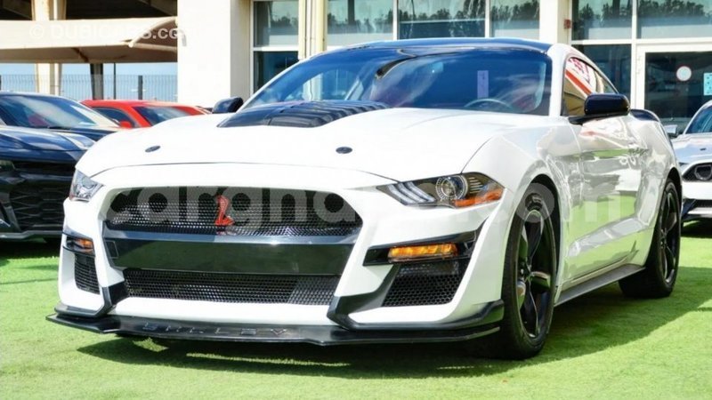 Big with watermark ford mustang ashanti import dubai 40825