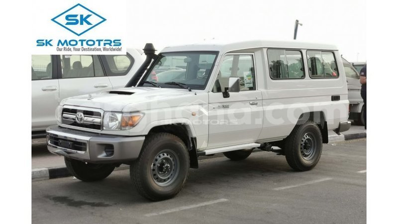 Big with watermark toyota land cruiser ashanti import dubai 40826