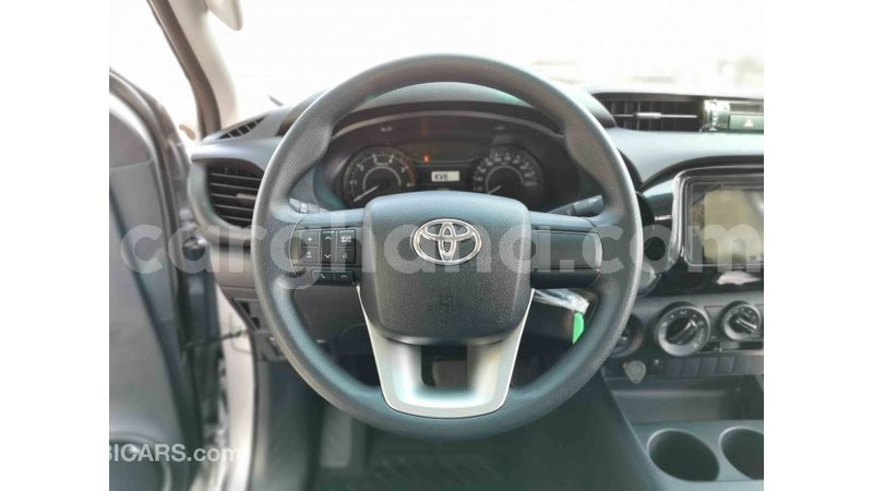 Big with watermark toyota hilux ashanti import dubai 40830