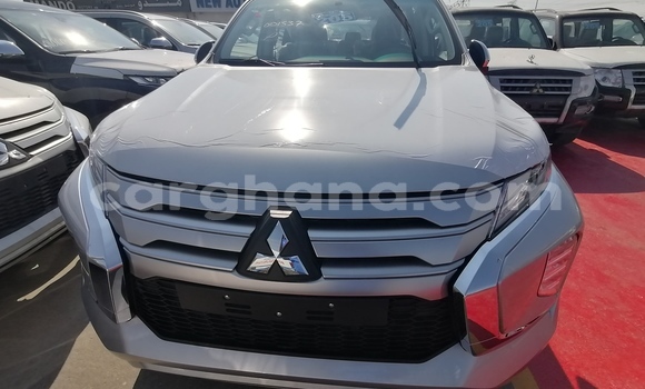 Sayi Sabo Mitsubishi Pajero Sport White Mota in Accra a Greater Accra Sayi Sabo Mitsubishi Pajero Sport White Mota in Accra a Greater Accra