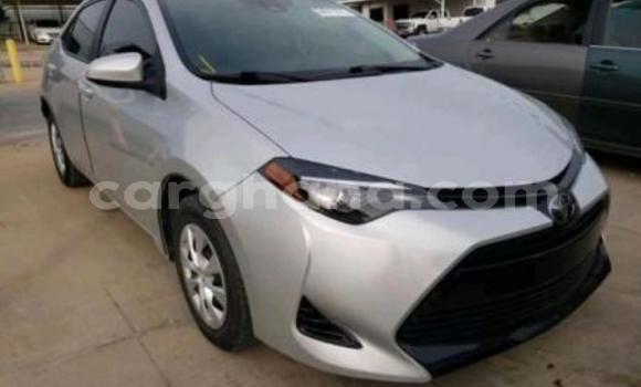 Ra Àlòkù Toyota Corolla Silver Ọkọ̀ in Tema ni Greater Accra