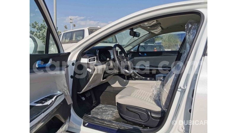 Big with watermark kia optima ashanti import dubai 40877