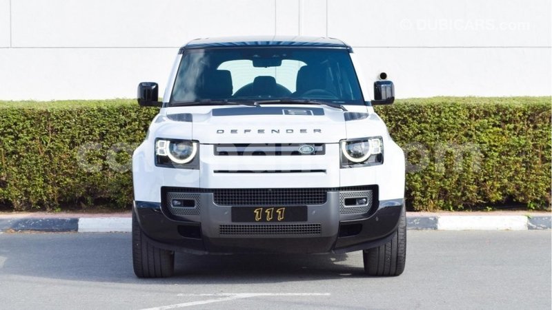 Big with watermark land rover defender ashanti import dubai 40879