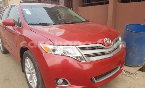 Sayi Na hannu Toyota Venza Red Mota in Tema a Greater Accra