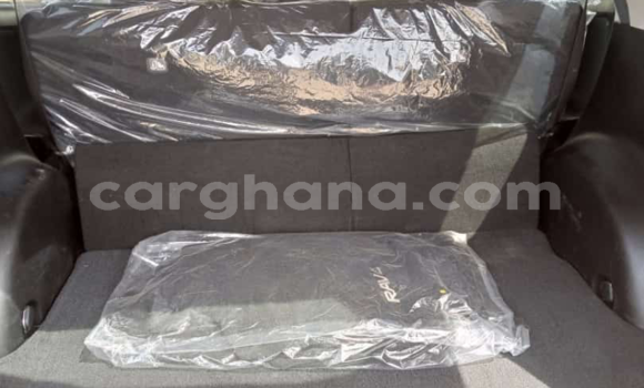 Sayi Na hannu Toyota RAV4 Red Mota in Tema a Greater Accra Sayi Na hannu Toyota RAV4 Red Mota in Tema a Greater Accra