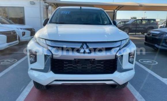 Sayi Na hannu Mitsubishi L200 Sauran Mota in Tema a Greater Accra Sayi Na hannu Mitsubishi L200 Sauran Mota in Tema a Greater Accra