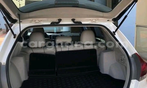 Buy Used Toyota Venza White Car in Accra in Greater Accra Buy Used Toyota Venza White Car in Accra in Greater Accra