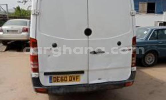 Sayi Na hannu Mercedes‒Benz Vito Sauran Mota in Tema a Greater Accra Sayi Na hannu Mercedes‒Benz Vito Sauran Mota in Tema a Greater Accra