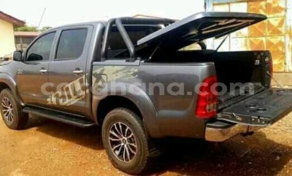 Sayi Na hannu Toyota Hilux Sauran Mota in Tema a Greater Accra Sayi Na hannu Toyota Hilux Sauran Mota in Tema a Greater Accra