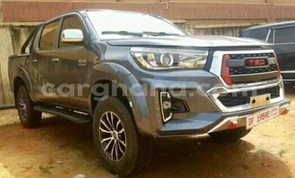 Sayi Na hannu Toyota Hilux Sauran Mota in Tema a Greater Accra Sayi Na hannu Toyota Hilux Sauran Mota in Tema a Greater Accra