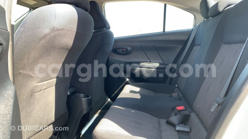 Big with watermark toyota yaris ashanti import dubai 41003