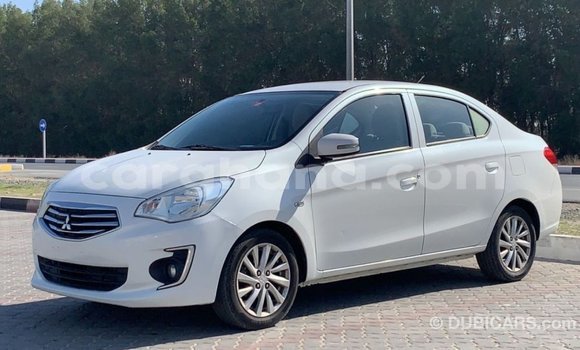 Ra Imported Mitsubishi Attrage funfun Ọkọ̀ in Import - Dubai ni Ashanti Ra Imported Mitsubishi Attrage funfun Ọkọ̀ in Import - Dubai ni Ashanti