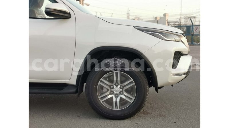 Big with watermark toyota fortuner ashanti import dubai 41005