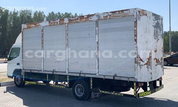 Ra Imported Mitsubishi i funfun Ọkọ̀ in Import - Dubai ni Ashanti Ra Imported Mitsubishi i funfun Ọkọ̀ in Import - Dubai ni Ashanti